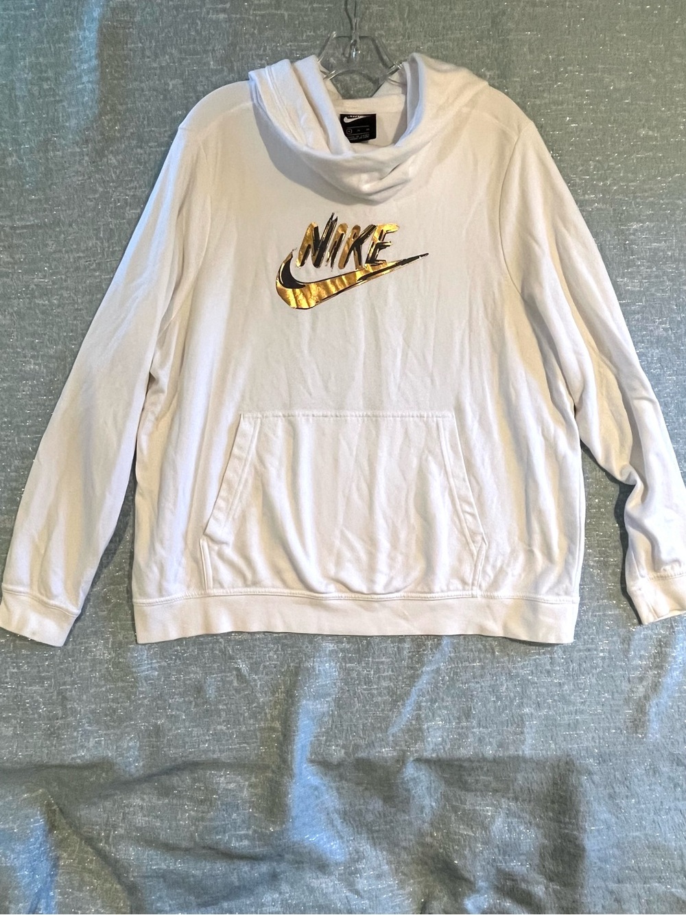 Nike White Hoodie with Metallic Gold Swoosh Lightweight Sweatshirt Fleece XL